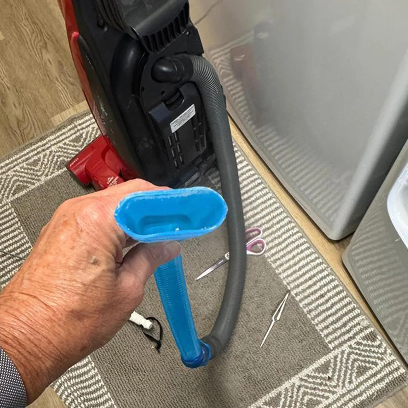 Dryer Vent Vacuum Hose Attachments, Flexible Vacuums Cleaner Extension, 39.7/15.6/4.7 Inches, Deep Lint Cleanings Attachment Tool for Home Appliance Dryers Vents Cleaning, Blue