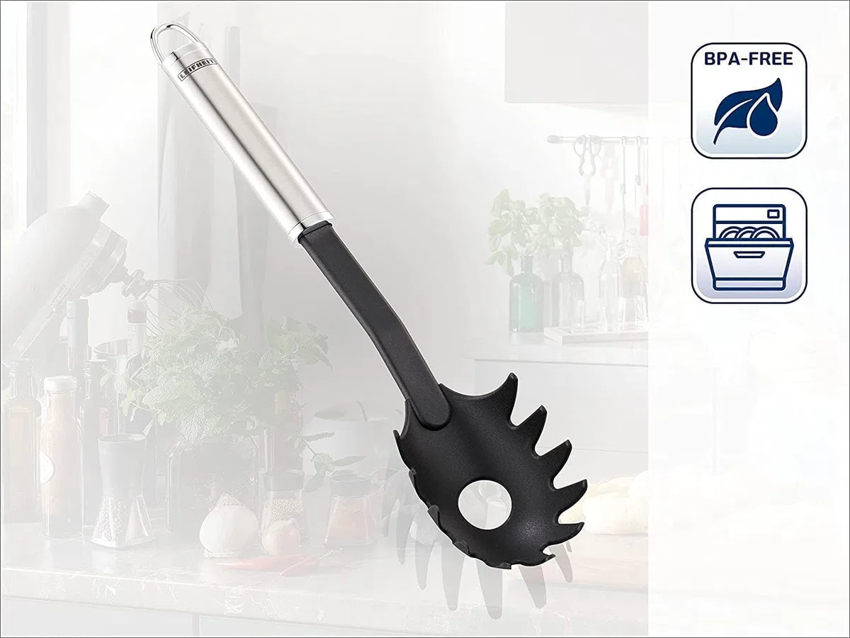 Leifheit 24060 - Cucharón de Nailon para Pasta, Negro
