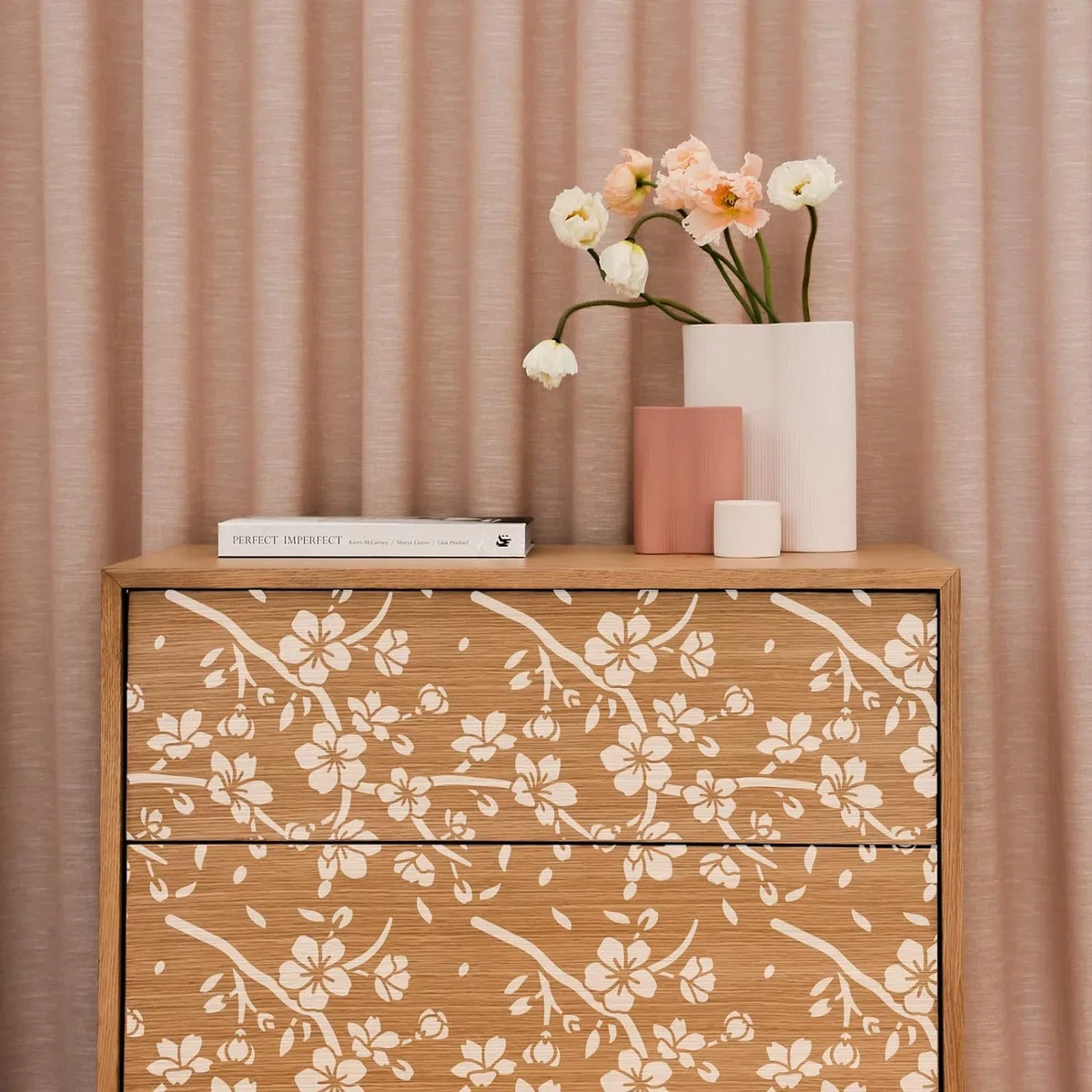 FINGERINSPIRE- Plantilla cuadrada de plástico con flores de cerezo, reutilizable y apta para hacer manualidades en paredes, madera, suelos, ropa, muebles y mucho más (30 x 30 cm)