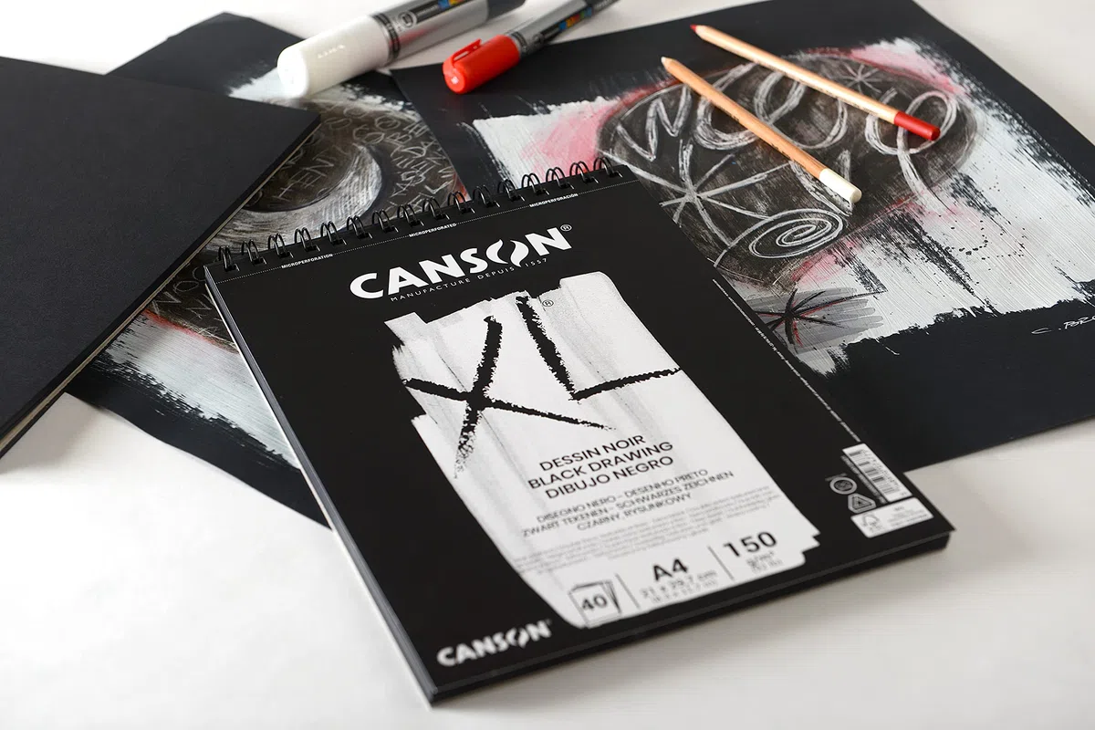 Canson XL, Papel de dibujo negro, Doble cara: Granulada y lisa, 150g, Espiralados sobre el lado corto, A4-21x29,7cm, Negro, 40 hojas